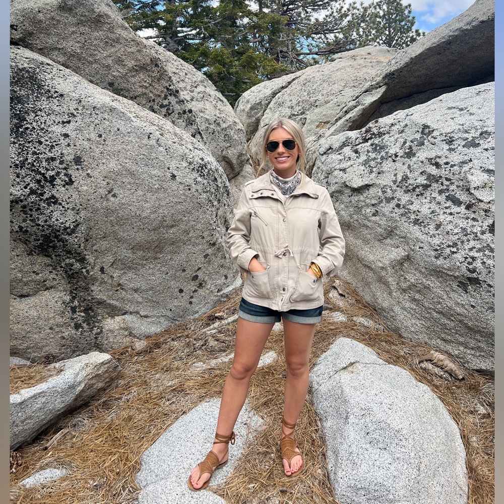 Meet your Posher, Charlotte